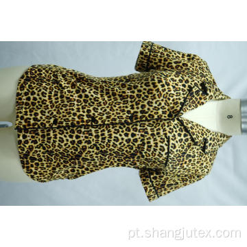 Camisa estampada de leopardo feminino